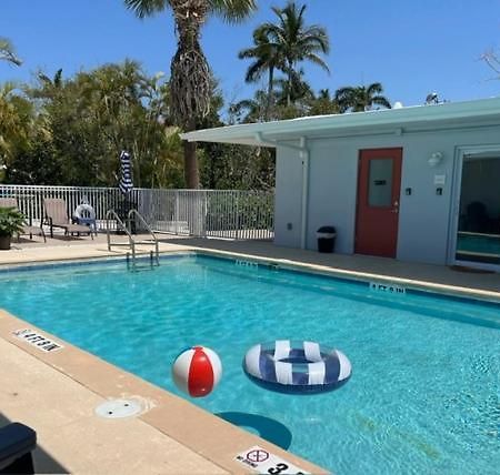 Sunshine Island Inn - Adults Only Sanibel Exterior foto